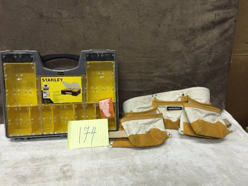 lot 174 image: Lot of Storage case (misssing latc h) and Tool Belt