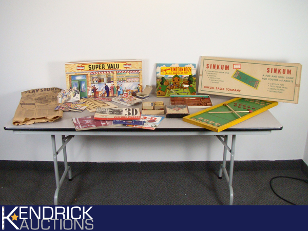 lot 18 image: Lot of Vintage NEW 1920-1950s Toys and Games
