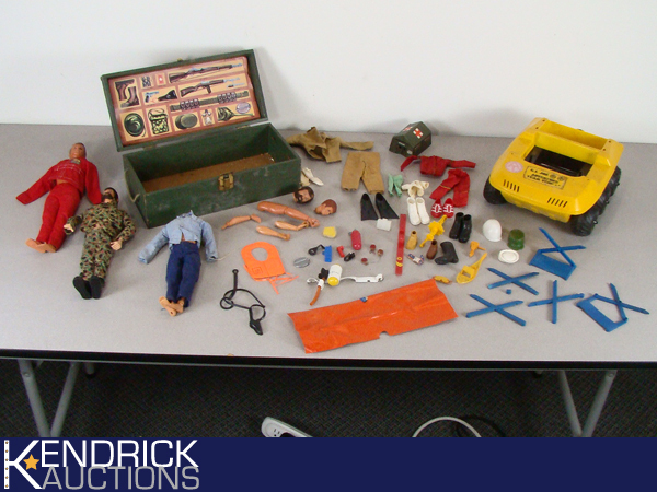 lot 22 image: Lot of Original Vintage G.I. Joe Case, Vehicle, Dolls etc.