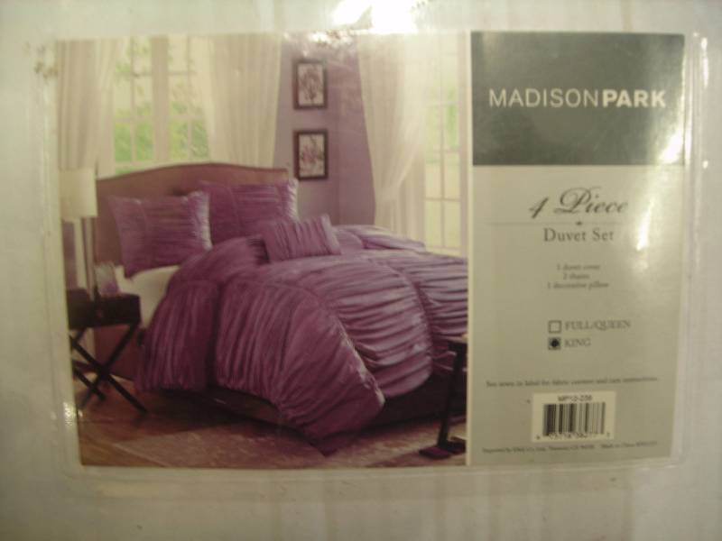 4 Pc. Duvet Set