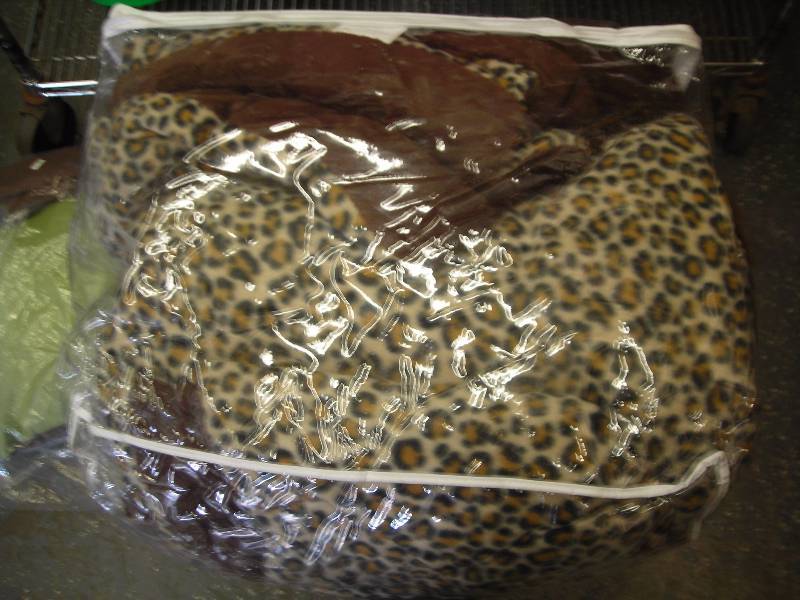 Queen Size Leopard Print Comforter