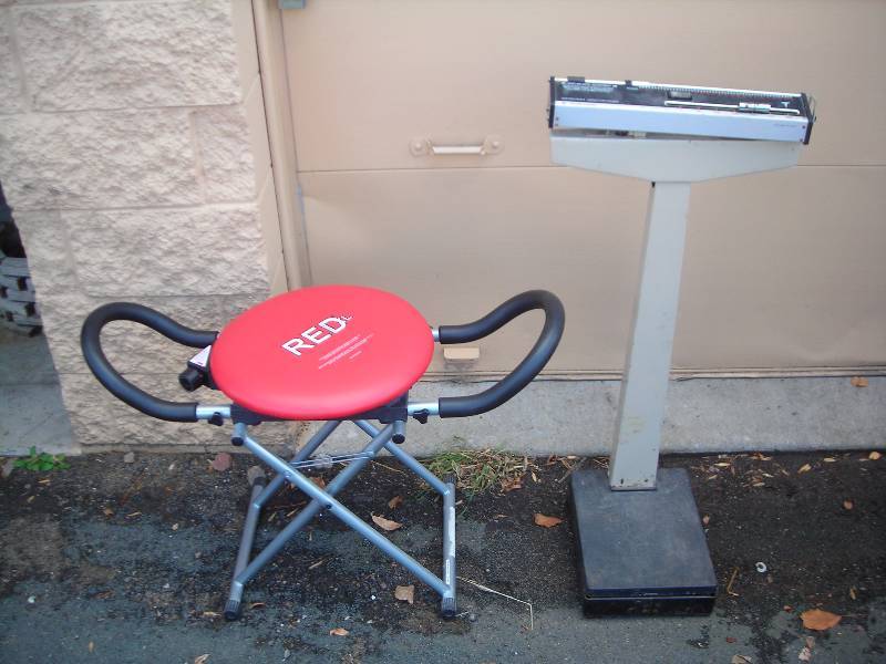 Health-O-Meter 350 Lb. Doctors Scale & Exersicer