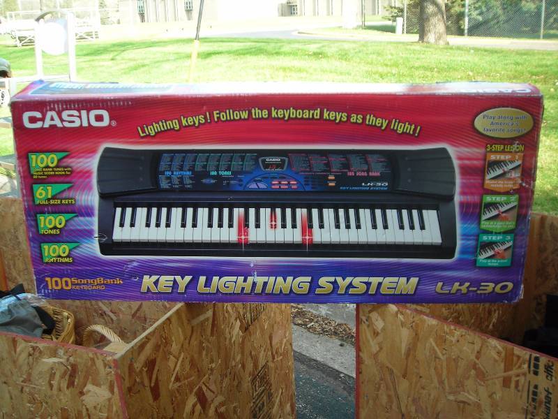 Casio LK-30 Song Book Lighting Keyboard In Box