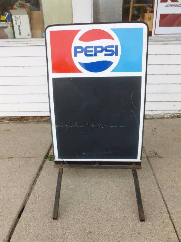 lot 13 image: Pepsi Metal Sign