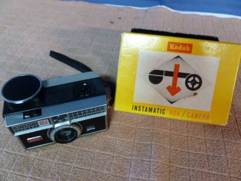 lot 30 image: Vintage Camera