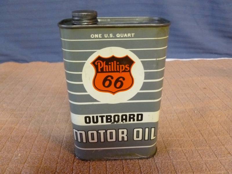 lot 47 image: Vintage Phillips 66 Metal Can