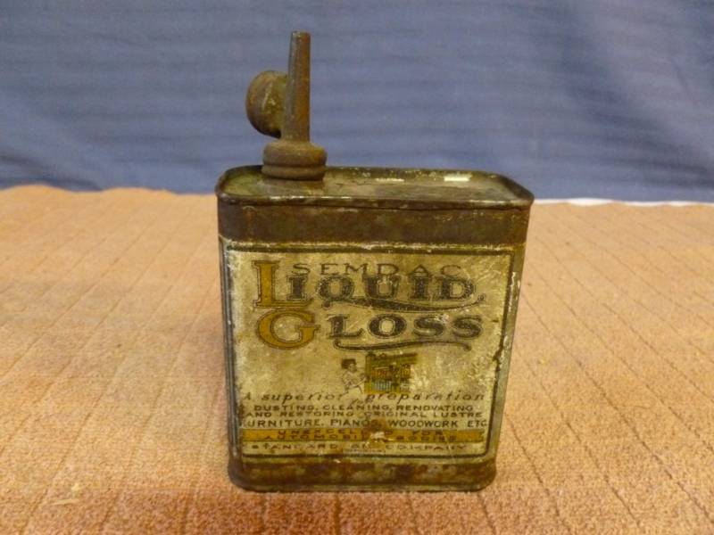 lot 48 image: Antique Metal Can