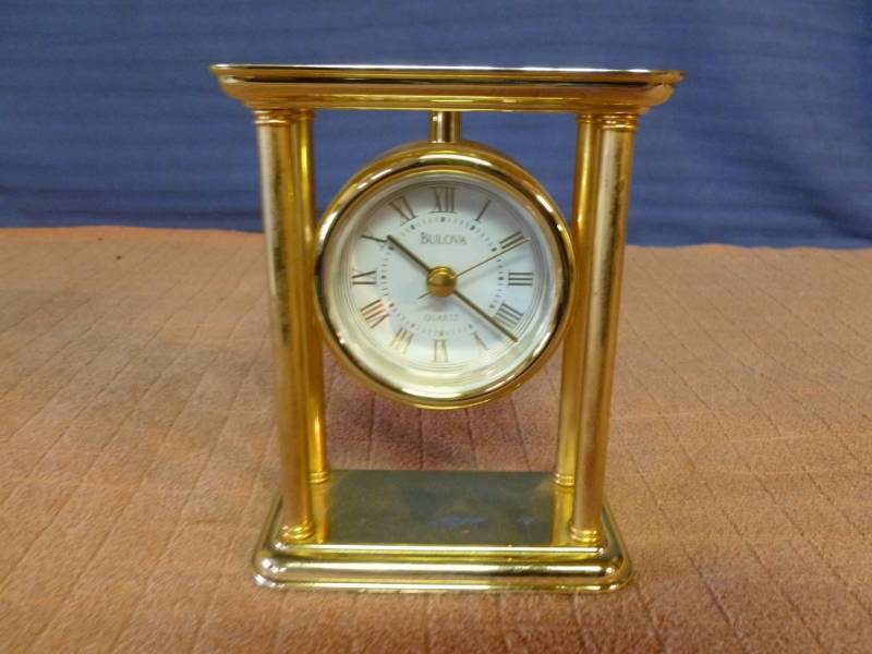 lot 71 image: Clock