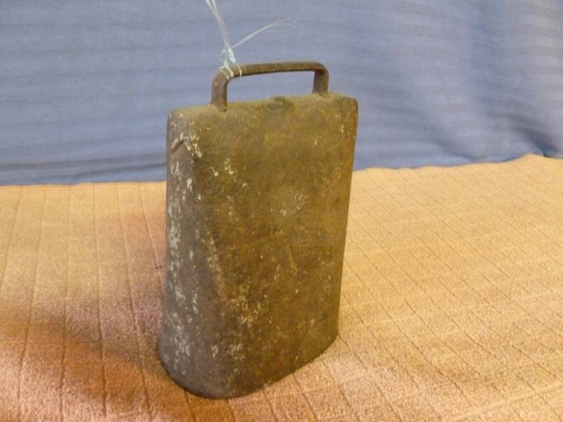 lot 75 image: Large Cow Bell