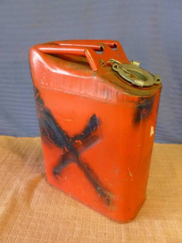 lot 102 image: Vintage Gerry Can