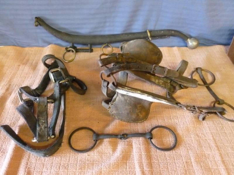 lot 161 image: Vintage Horse Equipment