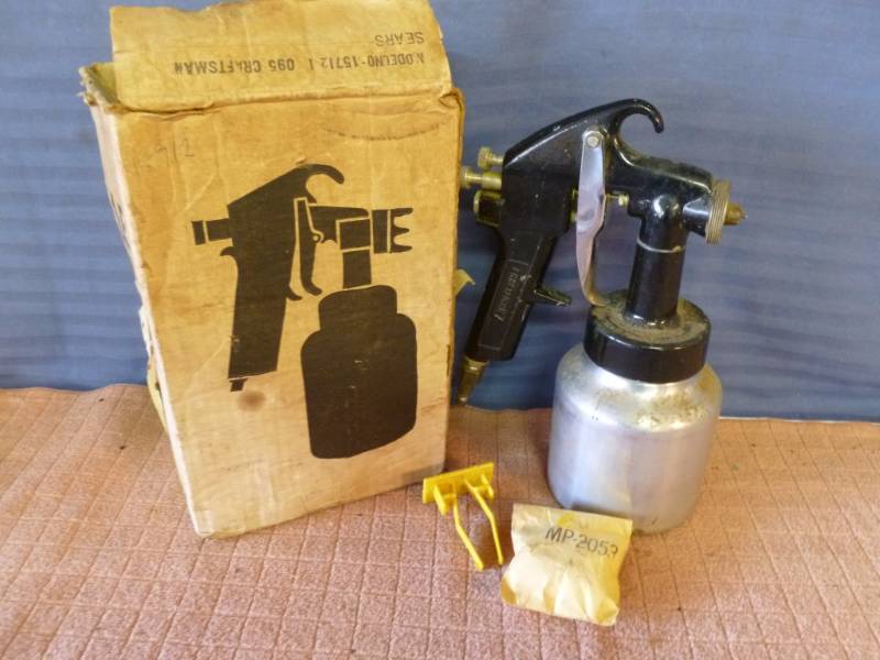lot 176 image: Craftsman Tools