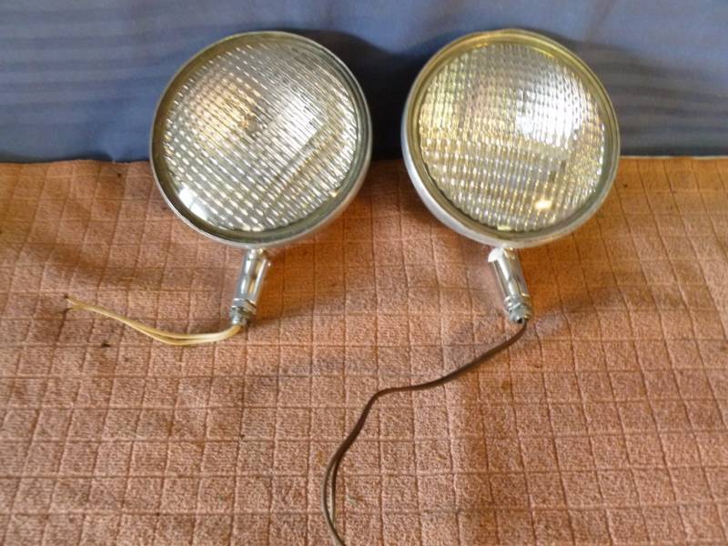 lot 191 image: Vintage Lights
