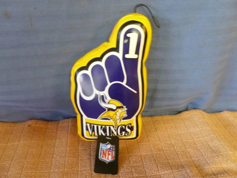 lot 223 image: Minnesota Vikings Collectible