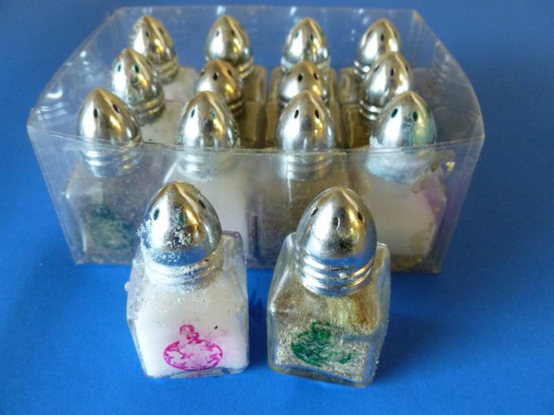 lot 292 image: Salt & Pepper Shakers