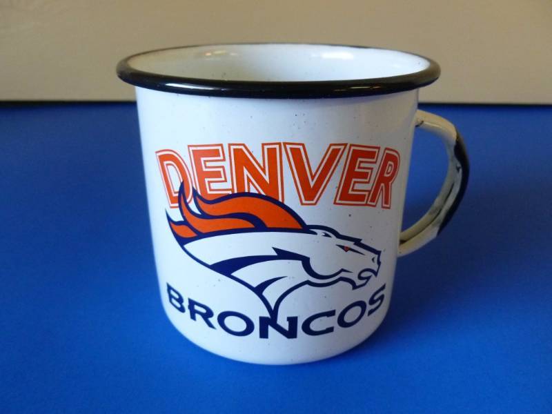 lot 310 image: Denver Broncos Collectible