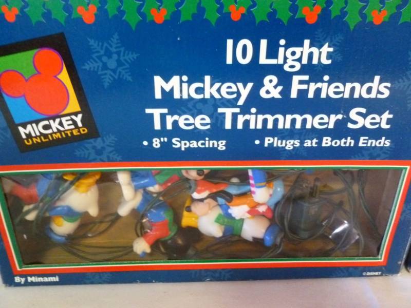 lot 319 image: Christmas Lights