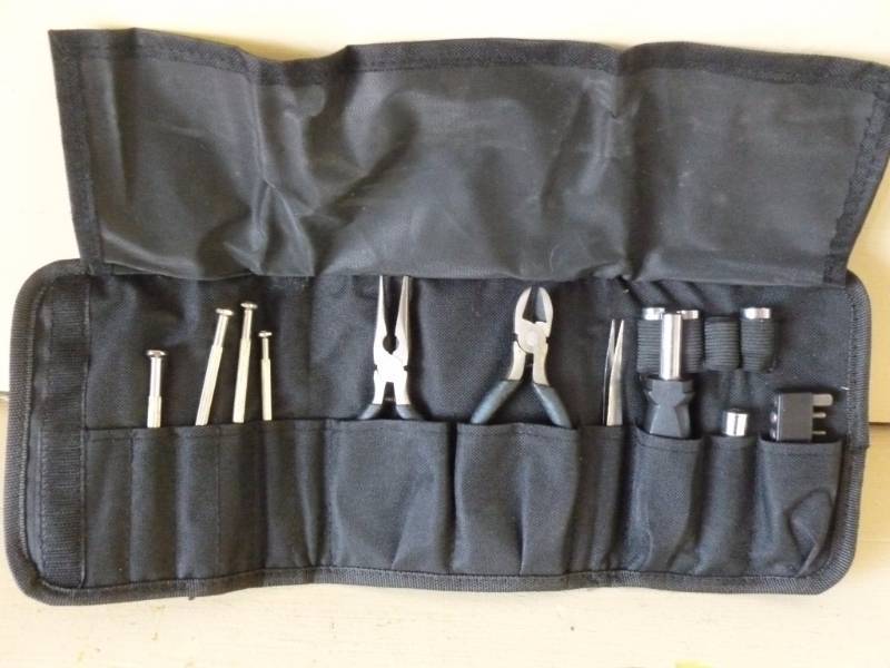 lot 330 image: Tools