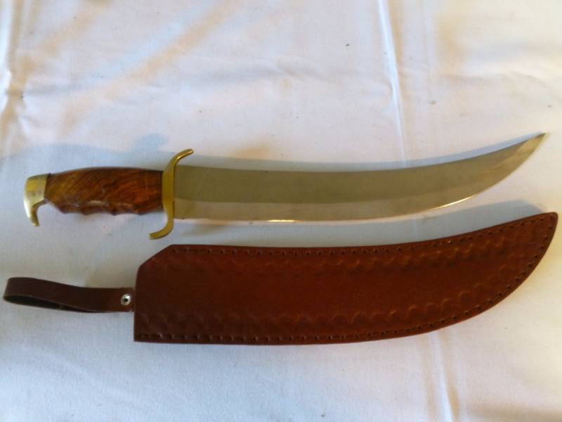 lot 345 image: Collector Knife