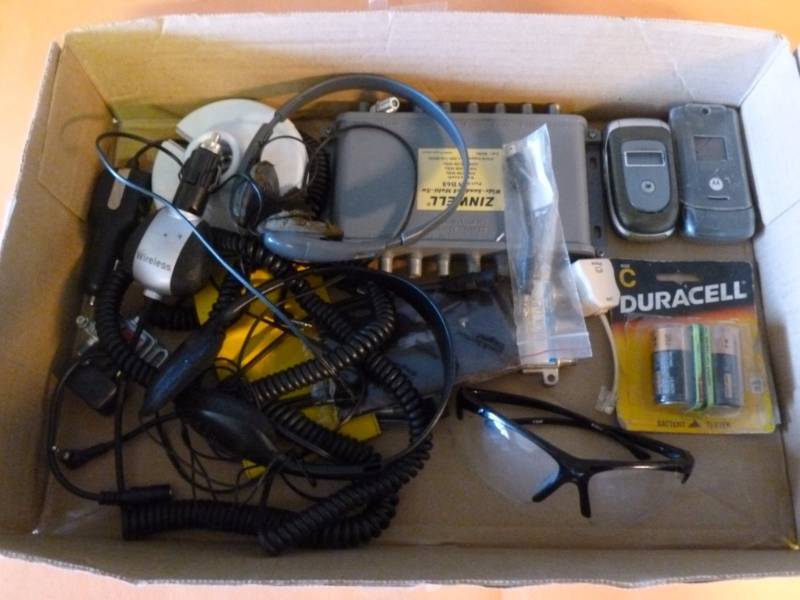 lot 347 image: Electronics Items