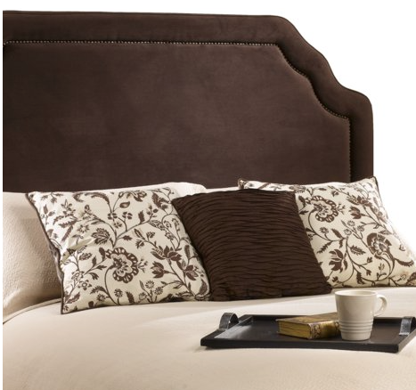 lot 52 image: Hillsdale Furniture Carlyle Fabric Bed - King - Chocolate