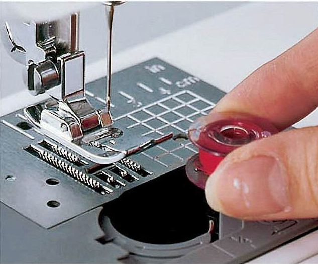 lot 99 image: Brother 72 Stitch Free Arm Sewing Machin