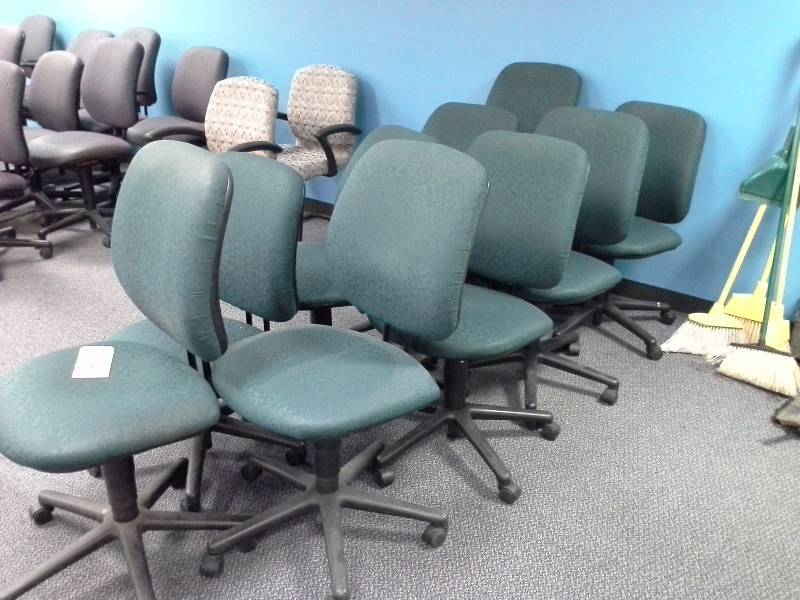 (9) Office Chairs