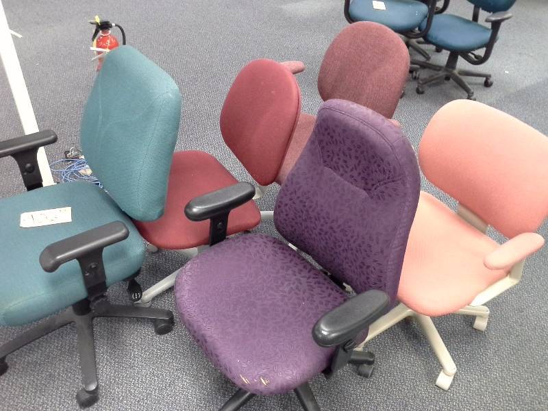 (5) Mismatched Office Chairs