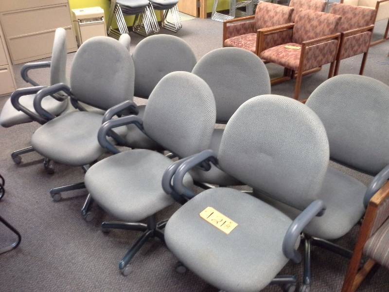 (8) Office Chairs