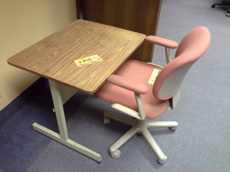(1) Table and (1) Chair