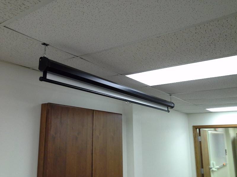 Projection Screen