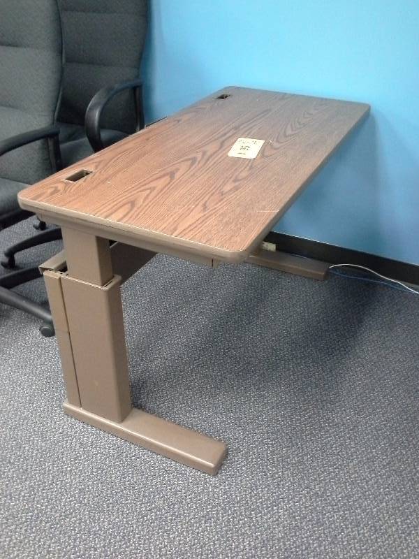 (1) Training Table