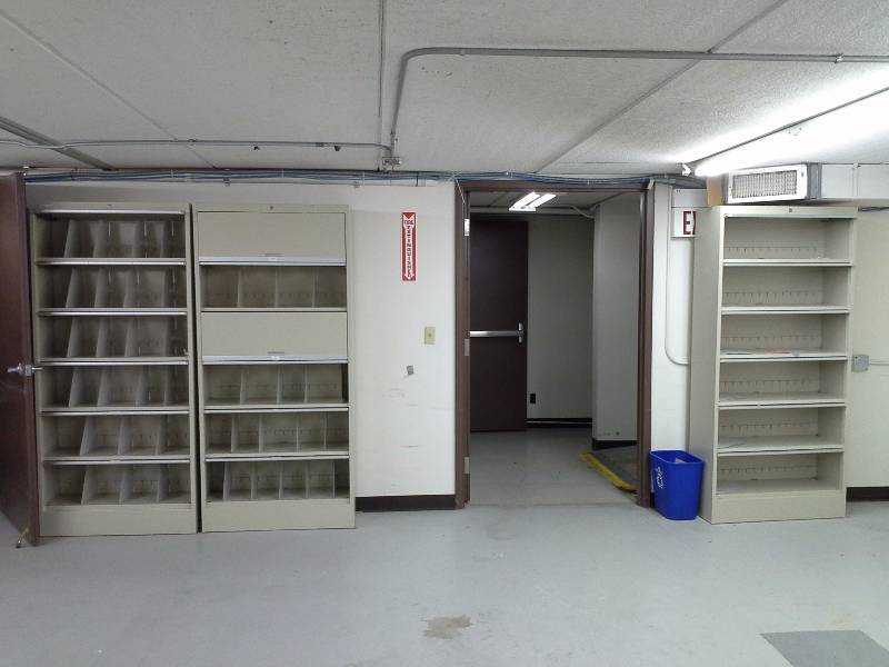 Metal Storage Cabinet (3)