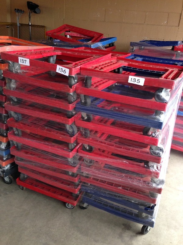 Lot of 10 plastic rolling carts. Choice of 10 from this bundle.