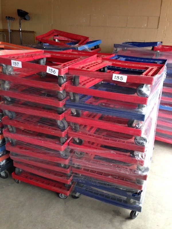 Lot of 10 plastic rolling carts. Choice of 10 from this bundle.
