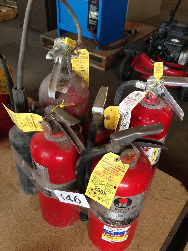 Lot of 5 fire extinguishers