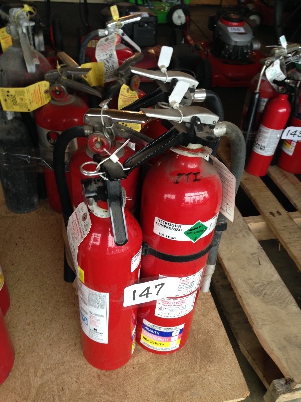 Lot of 4 fire extinguishers