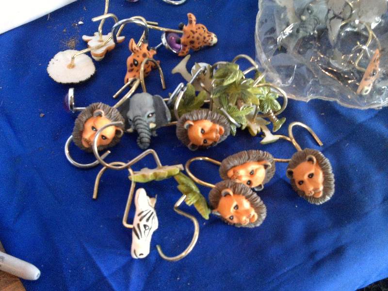 animal hangers