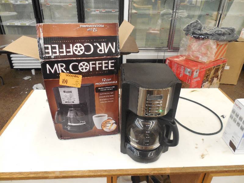 lot 38 image: Mr. Coffee 12-Cup Switch Coffeemaker