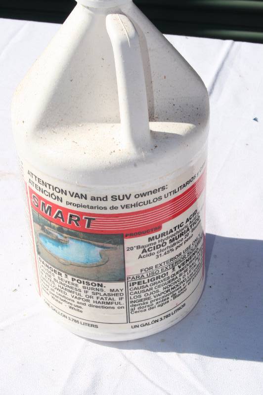 2 unopened bottles of Muriatic acid