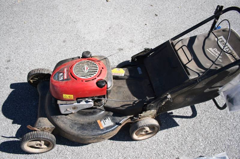 Craftsman 6.75 Horse power 21 in self propelled.