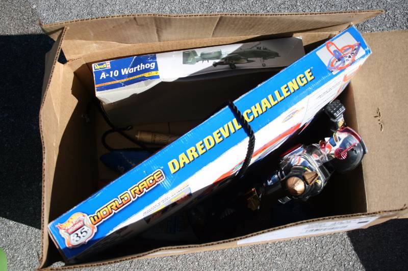 Miscellaneous toys