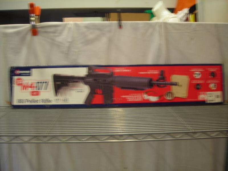 Crosman M4-177 BBPellet Rifle