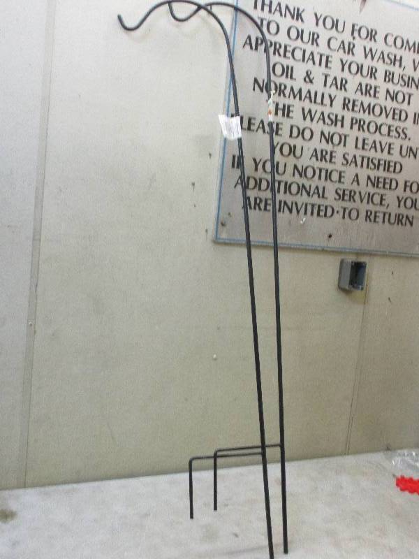 2 64 Shepard hooks