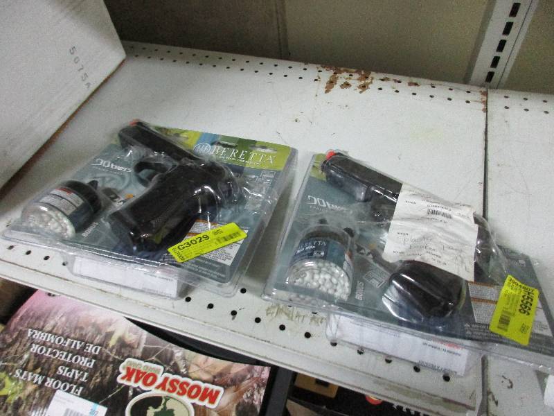 2 air soft pistols