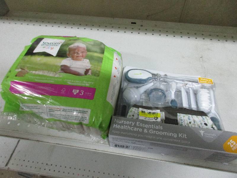 Nursery Grooming kit & Diapers
