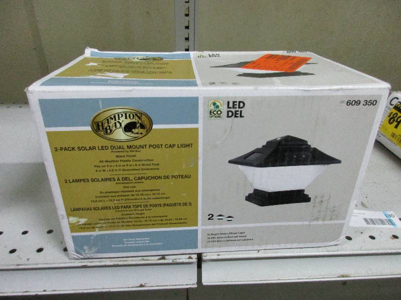 2 LED post lamps