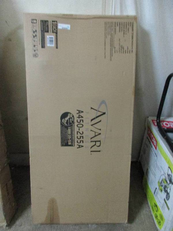 Avari Treadmill