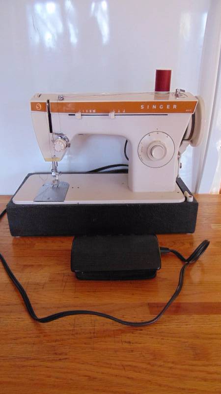 Singer Sewing Machine