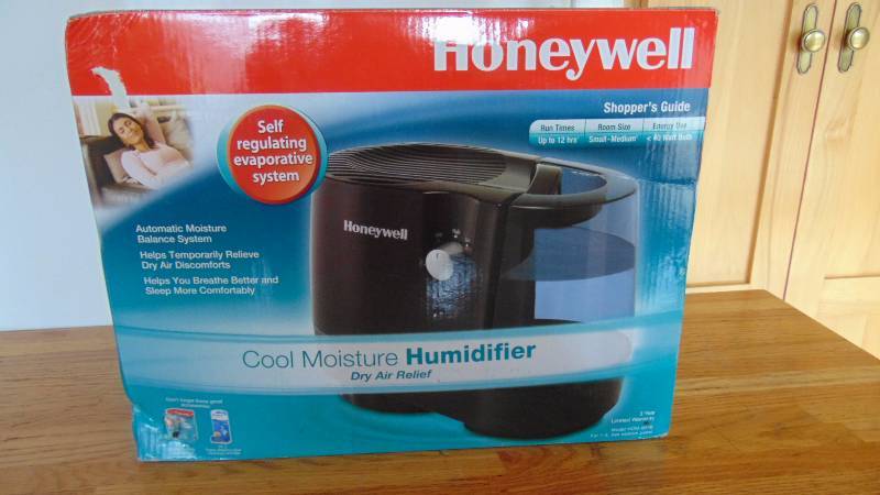 Honeywell Cool Moisture Humidifier